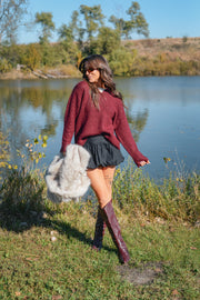 THE WINE-STAINED KNIT