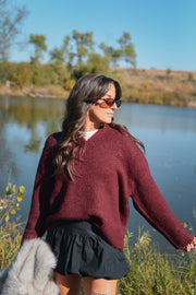 THE WINE-STAINED KNIT