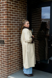 PARIS TRENCH COAT