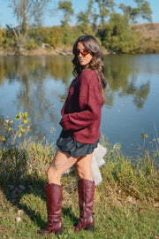 THE WINE-STAINED KNIT