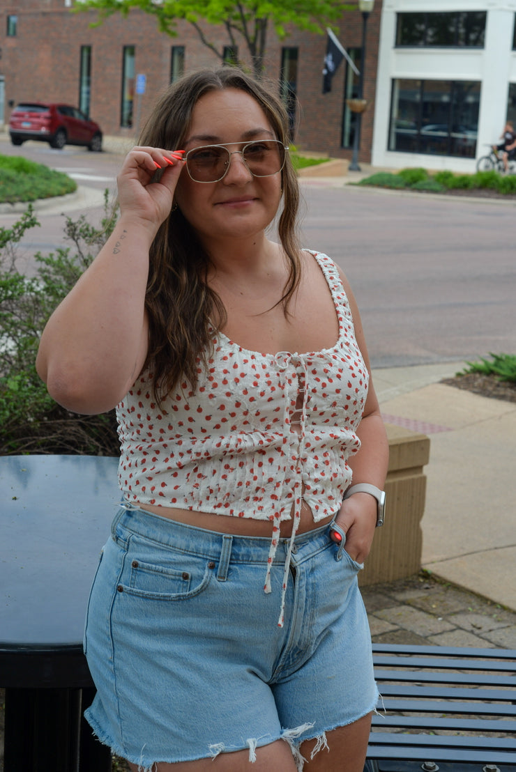 PEACHES & CREAM TOP