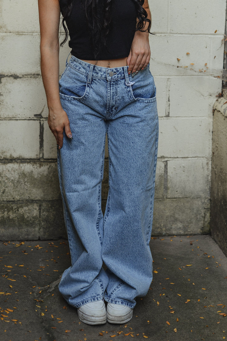 EXTRA BAGGY MID RISE