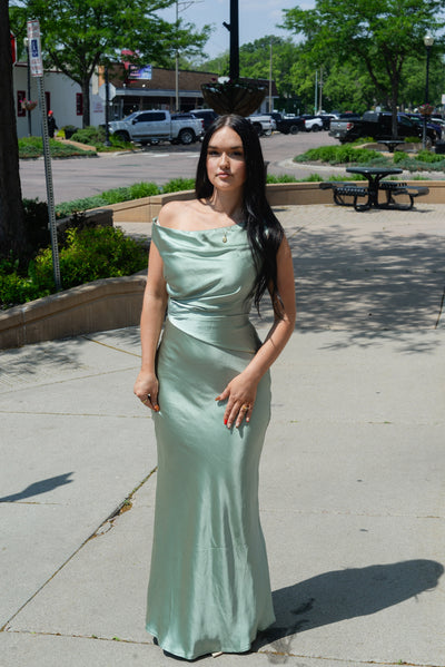 SATIN MUSE MAXI
