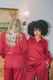 HOLIDAY ROUGE QUARTER ZIP