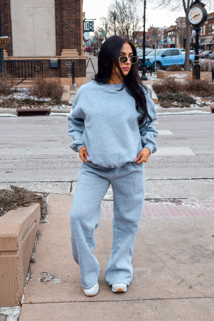 VARSITY FLEECE PULLOVER