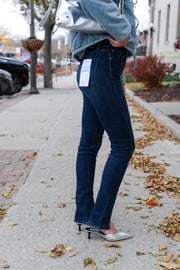 DOWNTOWN SLIM DENIM