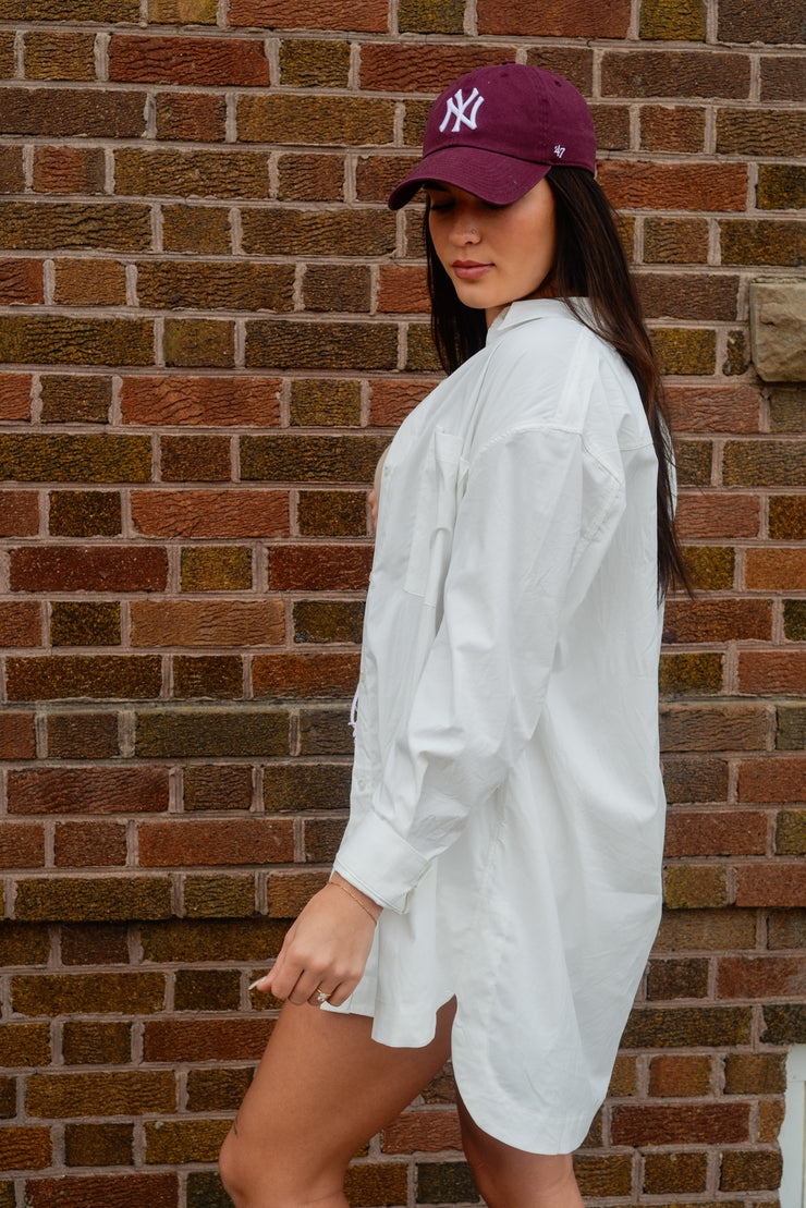 CLASSIC OVERSIZED BUTTON DOWN