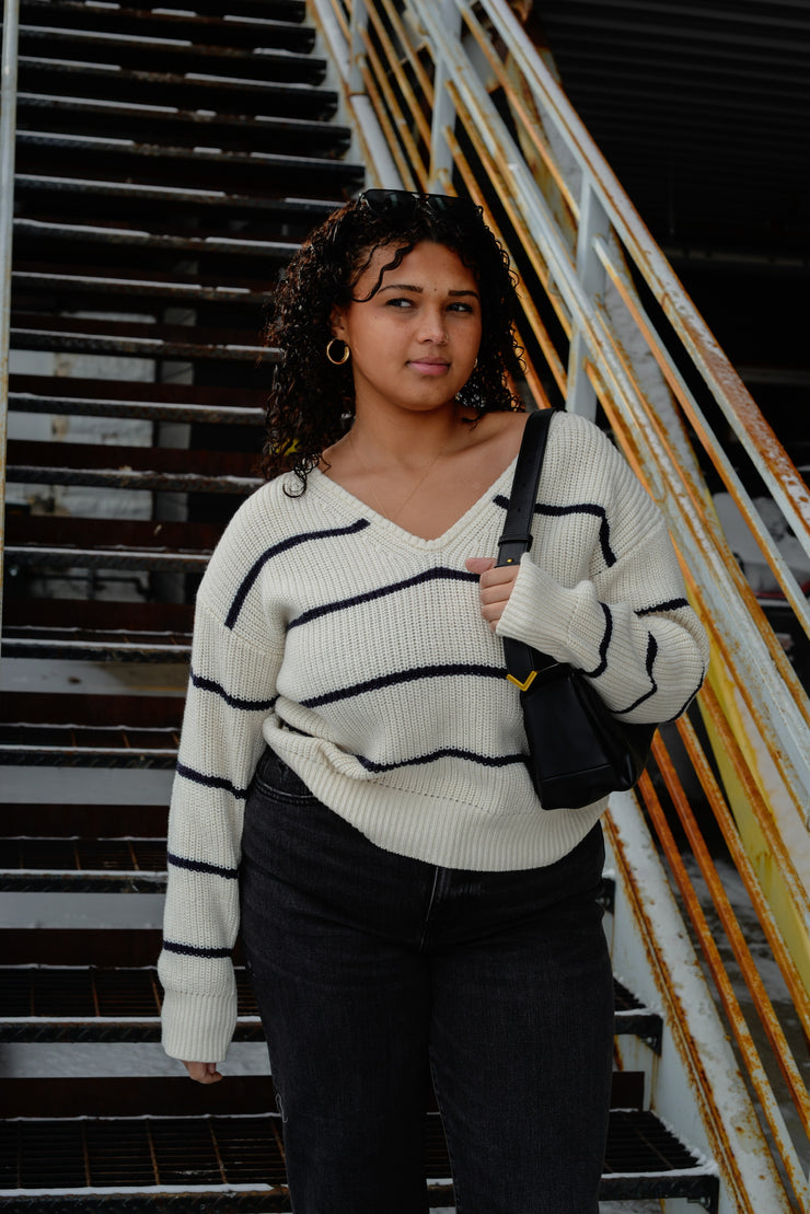 MARTHA'S VINEYARD SWEATER